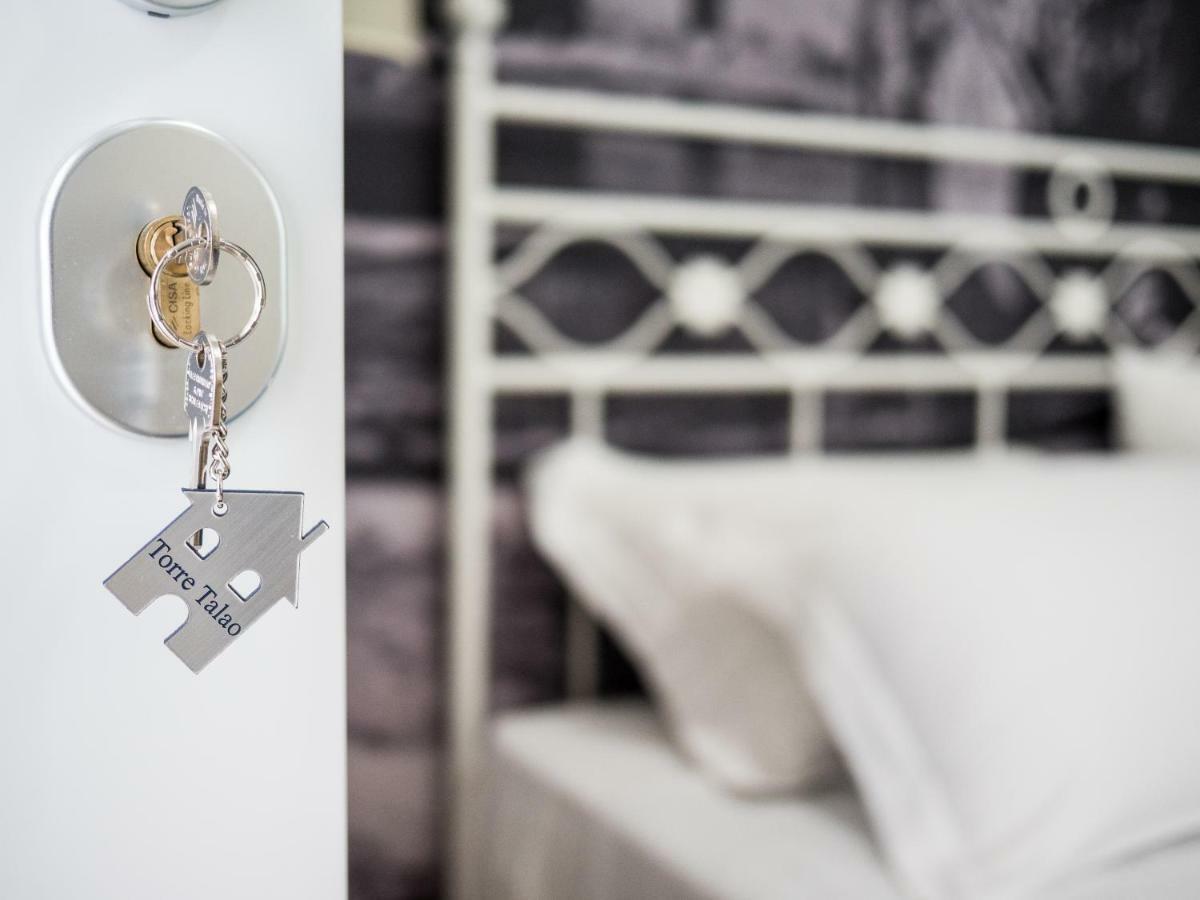 Porta Marina Guest Rooms Scalea Exterior foto